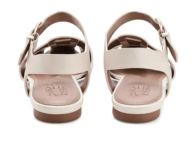 Naturalizer Cleo In White