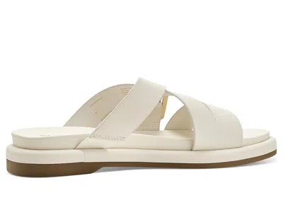 Blondo Larah In White