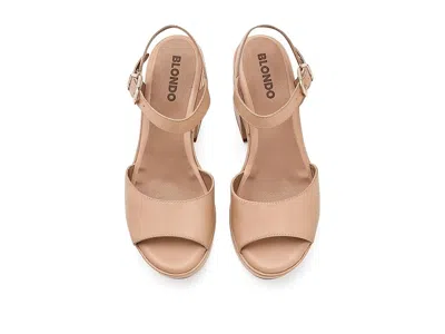Blondo Mona In Brown