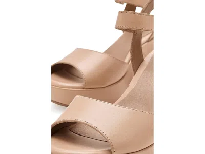 Blondo Mona In Brown