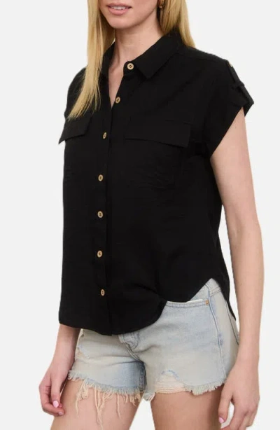 Blu Pepper Button Front Shirt In Black