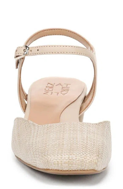 Naturalizer Hattie Pump In Neutral