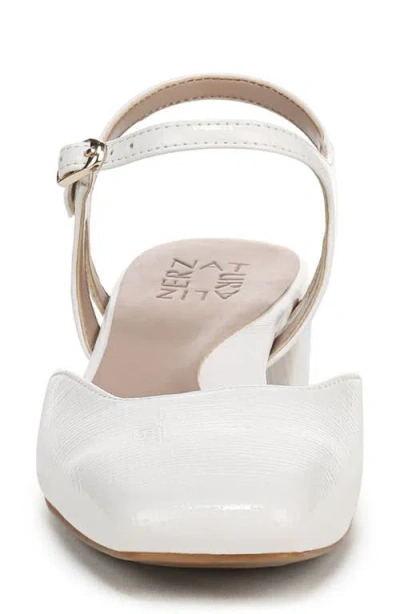 Naturalizer Hattie Pump In White