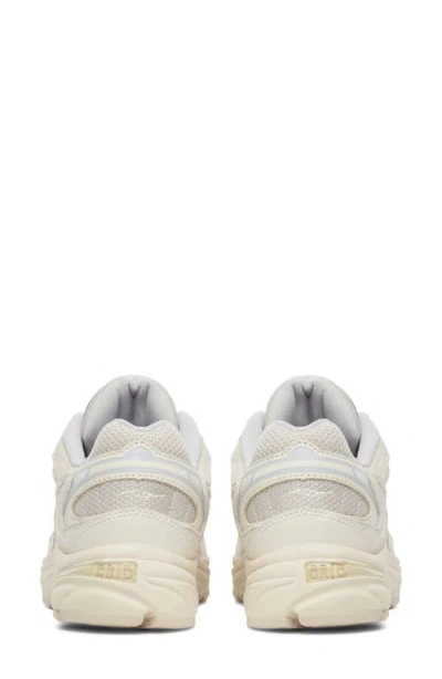 Saucony Grid Jazz 9 Sneaker In Neutral