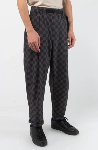 Vast Check Featherlite Pants In Black