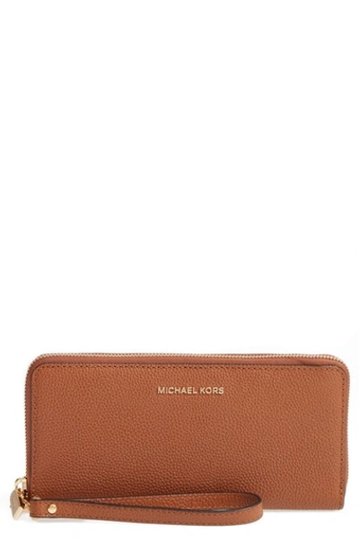 Shop Michael Michael Kors 'mercer' Leather Continental Wallet In Luggage/ Gold
