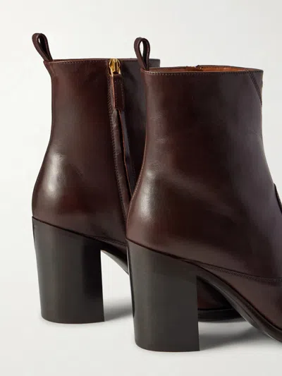 Chloé Zippered Ankle Boots In Brown