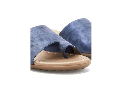 Vaneli Tallis In Blue