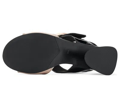 Vaneli Valcia In Black