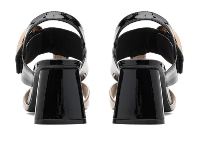 Vaneli Valcia In Black