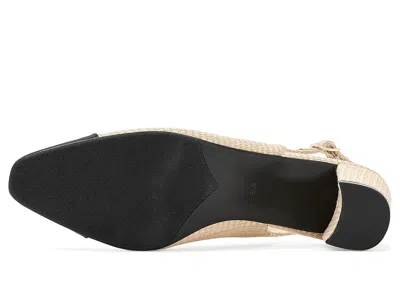 Vaneli Jala In Neutral