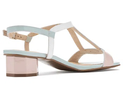 Vaneli Hollis In Multi