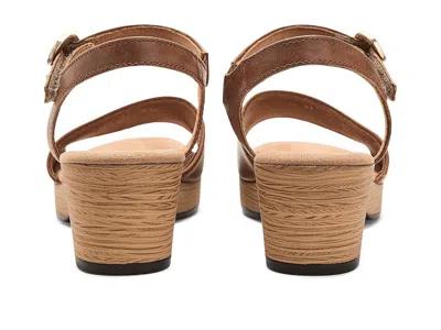 Gabor 82.071 In Brown