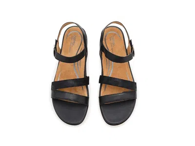 Aetrex Cass Platform Sandals In Black