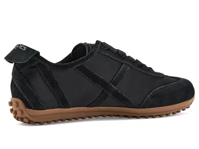 J/slides Emily In Black