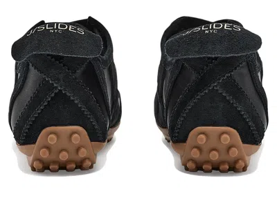 J/slides Emily In Black