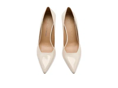 Stuart Weitzman Vinnie 85 Pumps In White