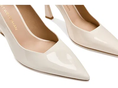 Stuart Weitzman Vinnie 85 Pumps In White