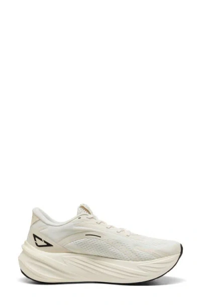 Puma Maxima Pro Running Sneaker In White