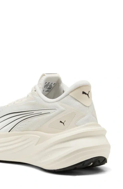 Puma Maxima Pro Running Sneaker In White