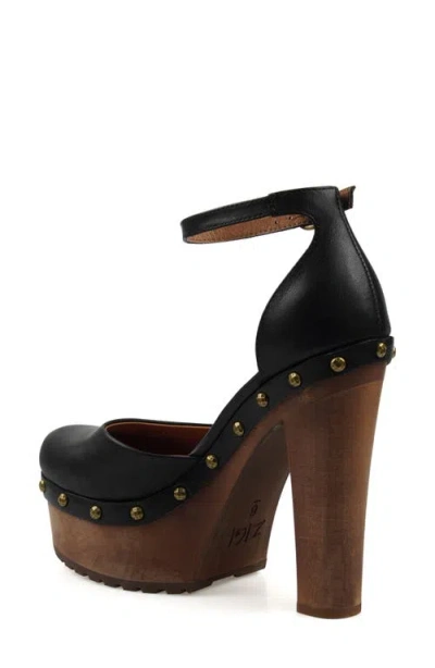Zigi Divaa Ankle Strap Platform Pump In Black