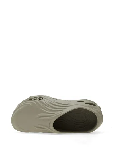 Crocs Echo Wave Cut-out Clogs In Green