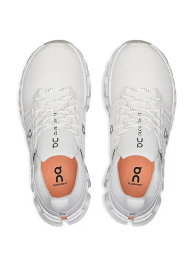 On White Cloudswift 4 Ad Mesh Breathable Sneakers In White