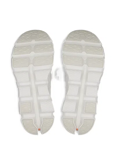 On White Cloudswift 4 Ad Mesh Breathable Sneakers In White