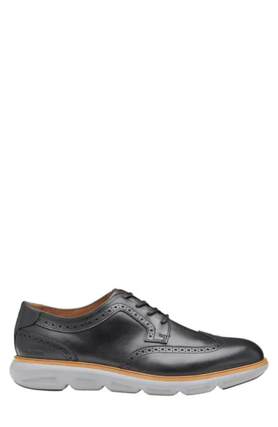 Johnston & Murphy Larkin Wingtip Derby In Black
