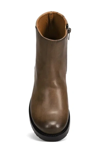 Frye Veronica Bootie In Brown