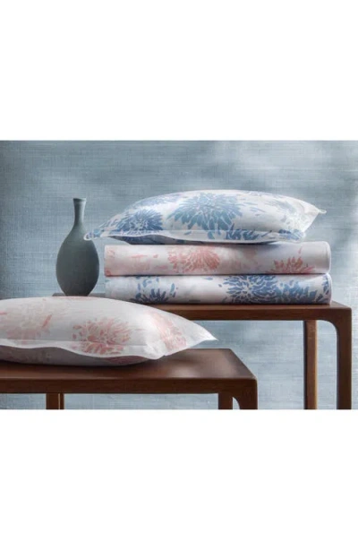 Matouk Chrysanthemum 500 Thread Count Fitted Sheet In Blue