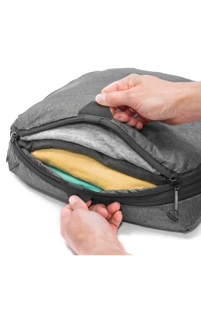 Peak Design Medium Compressible Packing Cube In Gray