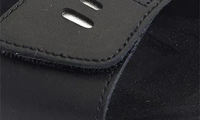 Strive Float Ii Sandal In Black