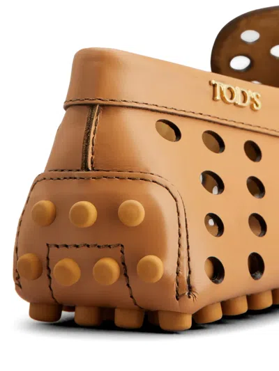 Tod's 고미노 퍼포레이티드 로퍼 In Multi