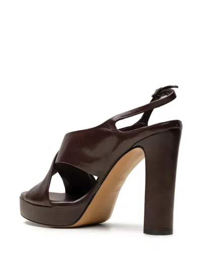 Chuckies Crossover-strap Platform Sandals