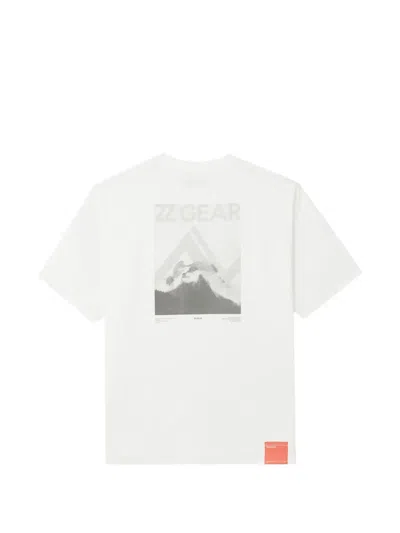 Izzue Logo-print T-shirt In White