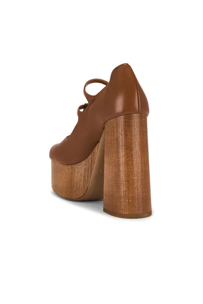Chloé Loti Platform Heel In Brown
