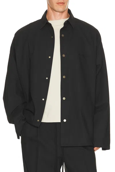 Essentials Logo-embroidered Press-stud Overshirt In Black