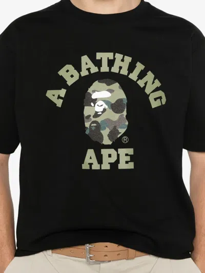 A Bathing Ape 카무플라주 프린트 티셔츠 In Black