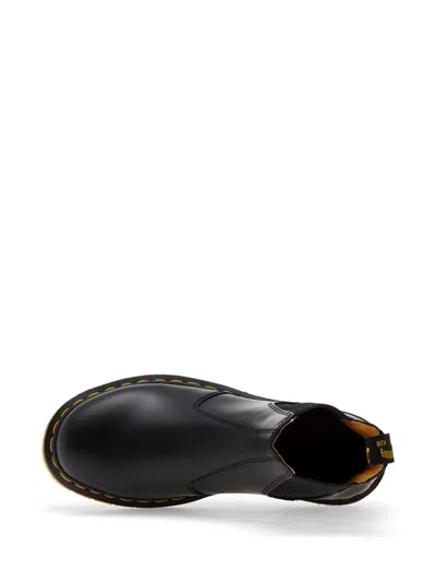 Dr. Martens 2976 Elasticated-panel Chelsea Boots In Black