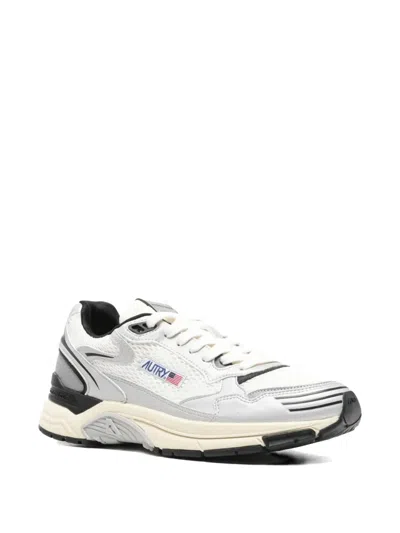 HYPERWAY MESH-PANEL SNEAKERS
