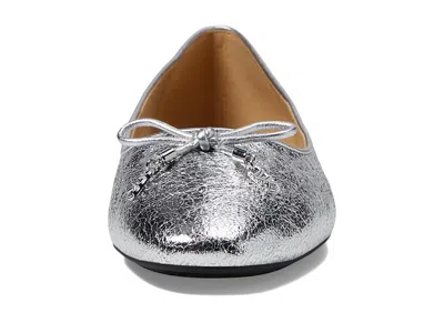 Michael Michael Kors Nori Flex Flat In Silver