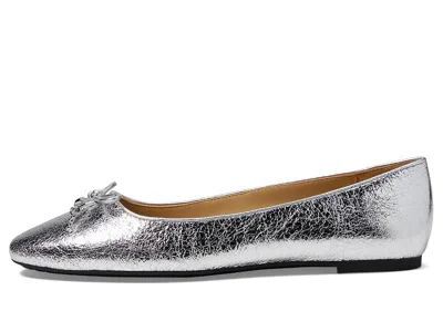 Michael Michael Kors Nori Flex Flat In Silver