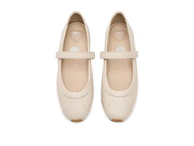 Rocket Dog Dally In White