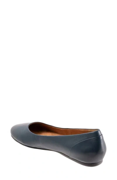 Softwalk Shiraz Ballet Flat In Blue