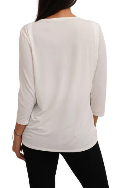 Sunny Leigh Solid V-neck Top In White