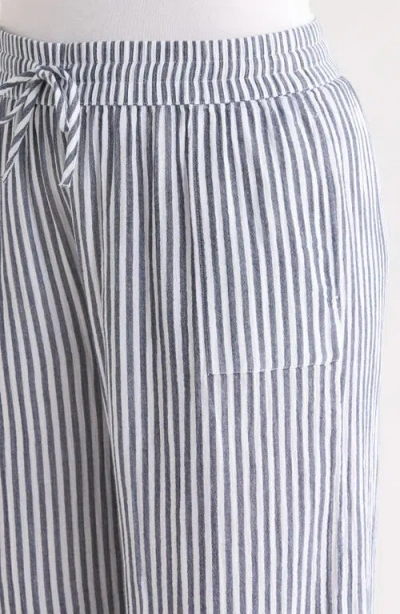 Caslonr Caslon(r) Stripe Pull-on Wide Leg Pants In Neutral