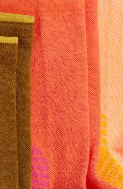 Hoka Run Assorted 3-pack Crew Socks In Multi