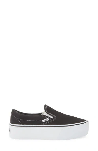 Vans Ua Classic Platform Slip-on In Multi