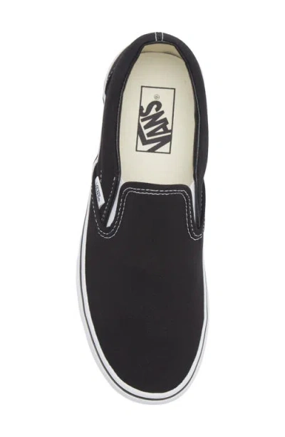 Vans Ua Classic Platform Slip-on In Multi